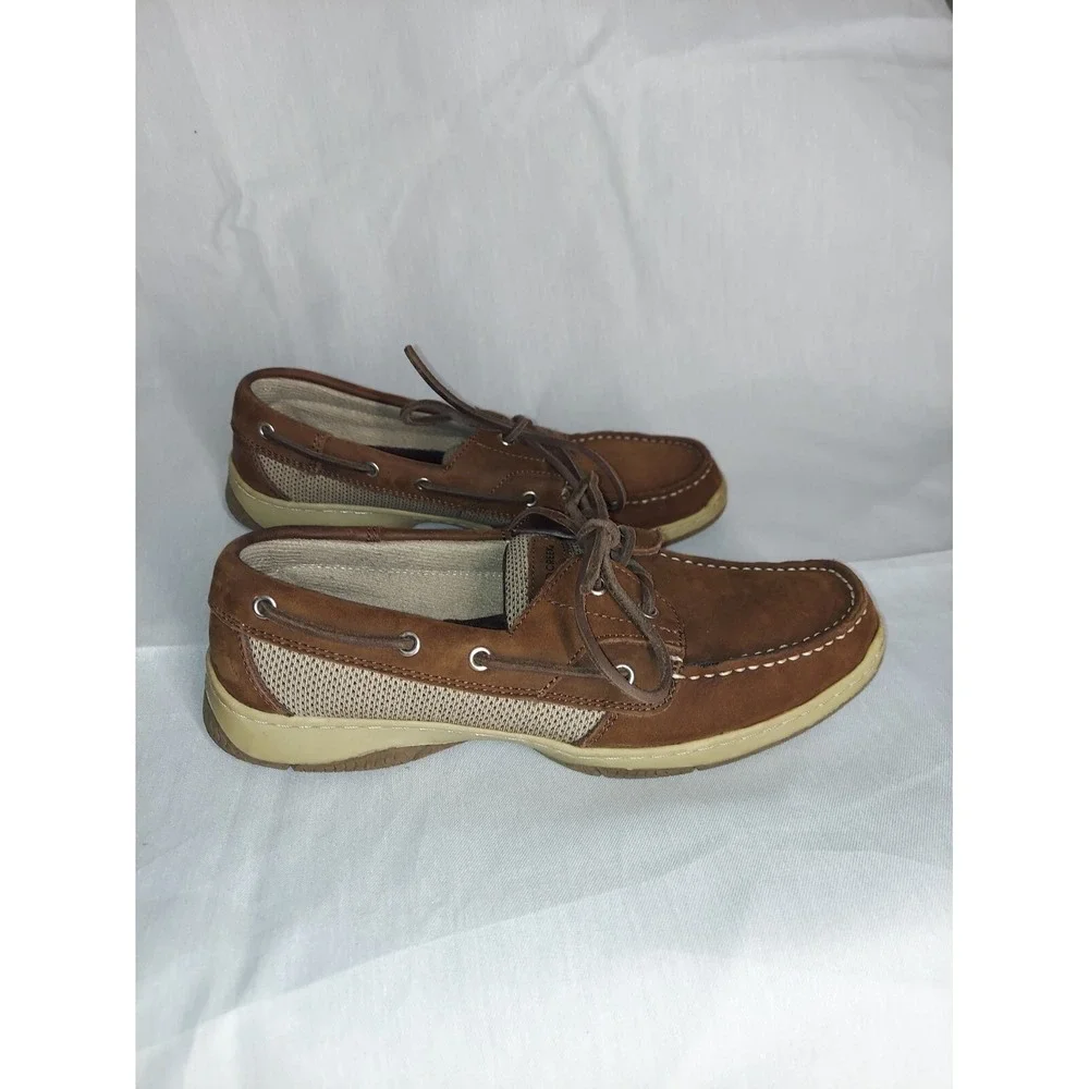 Highland Creek Chesapeake‎ Women's Tan Leather Slip On Loafers Boat Shoes Sz 8M